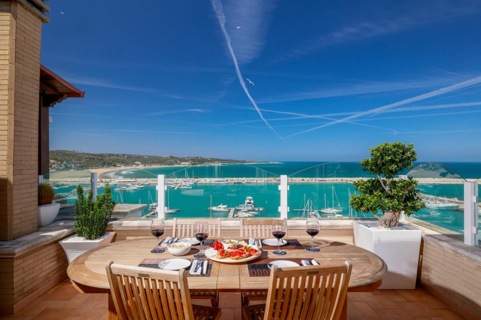 L'Attico Sul Mare - Exclusive Penthouse, Βιέστε Δωμάτιο φωτογραφία